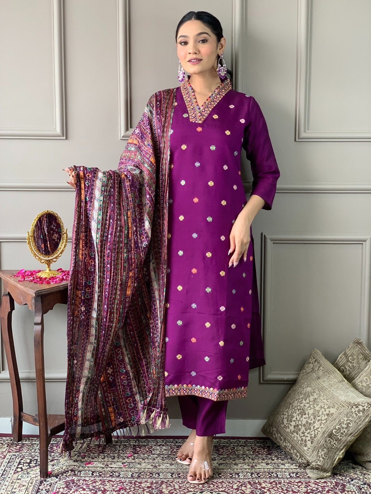PURPLE SOPHISTICATED KURTA SET