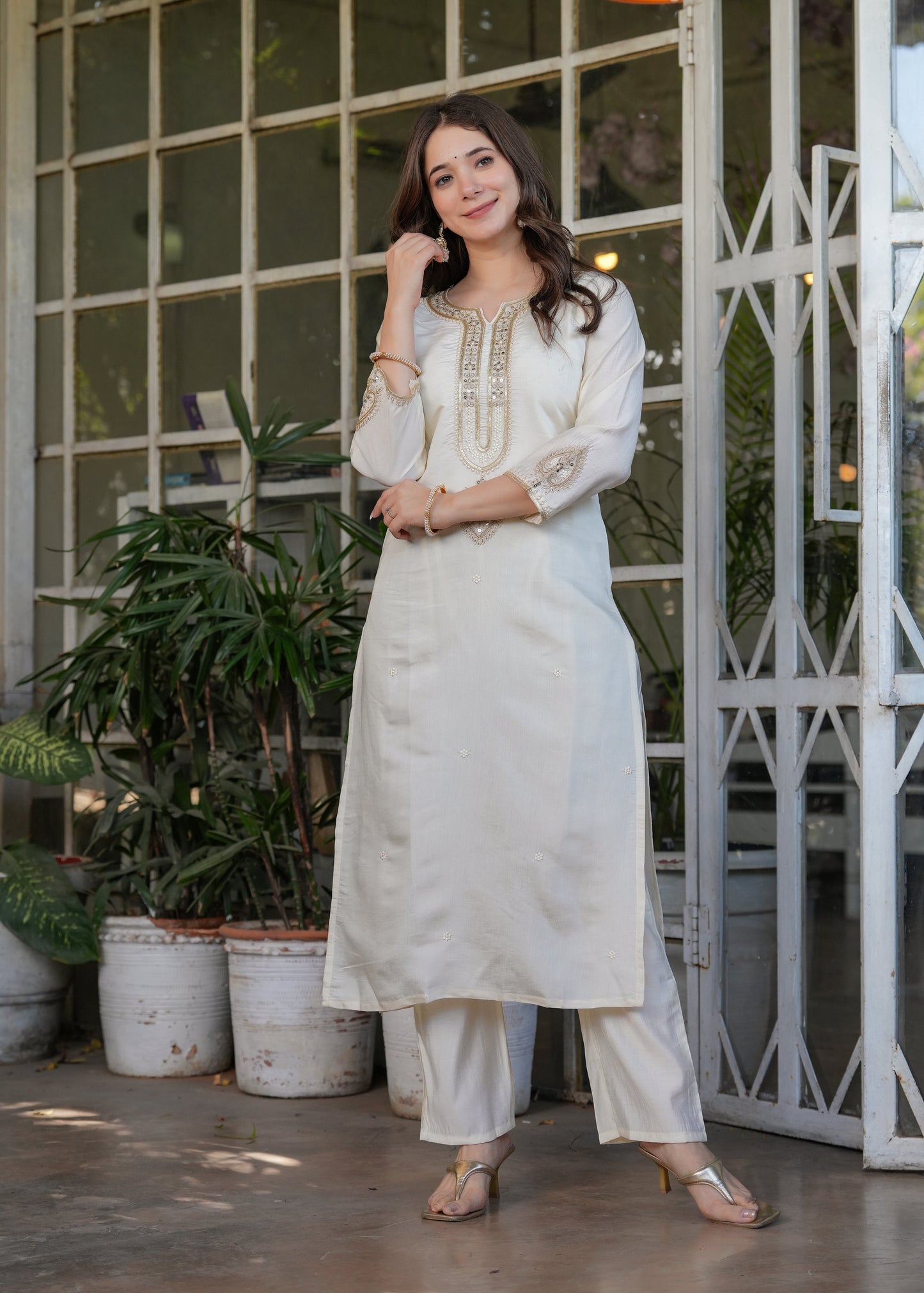 WHITE DREAMS LUXE KURTA SET