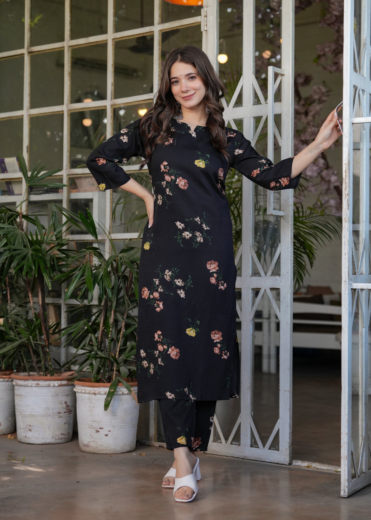 BOLD BLACK LUXE KURTA SET