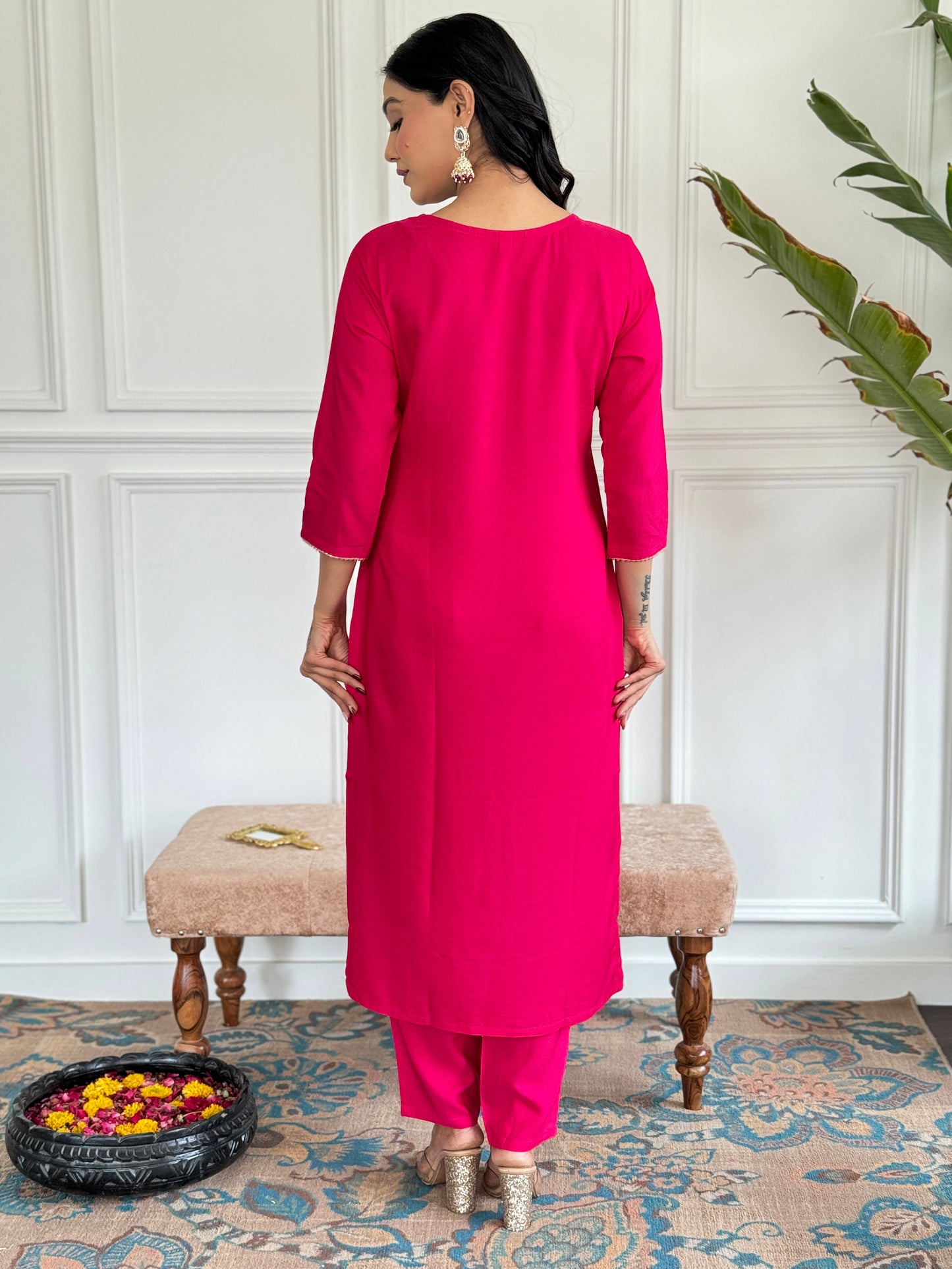 GAJRI VISCOSE EMBROIDERED KURTA PANT DUPATTA SET
