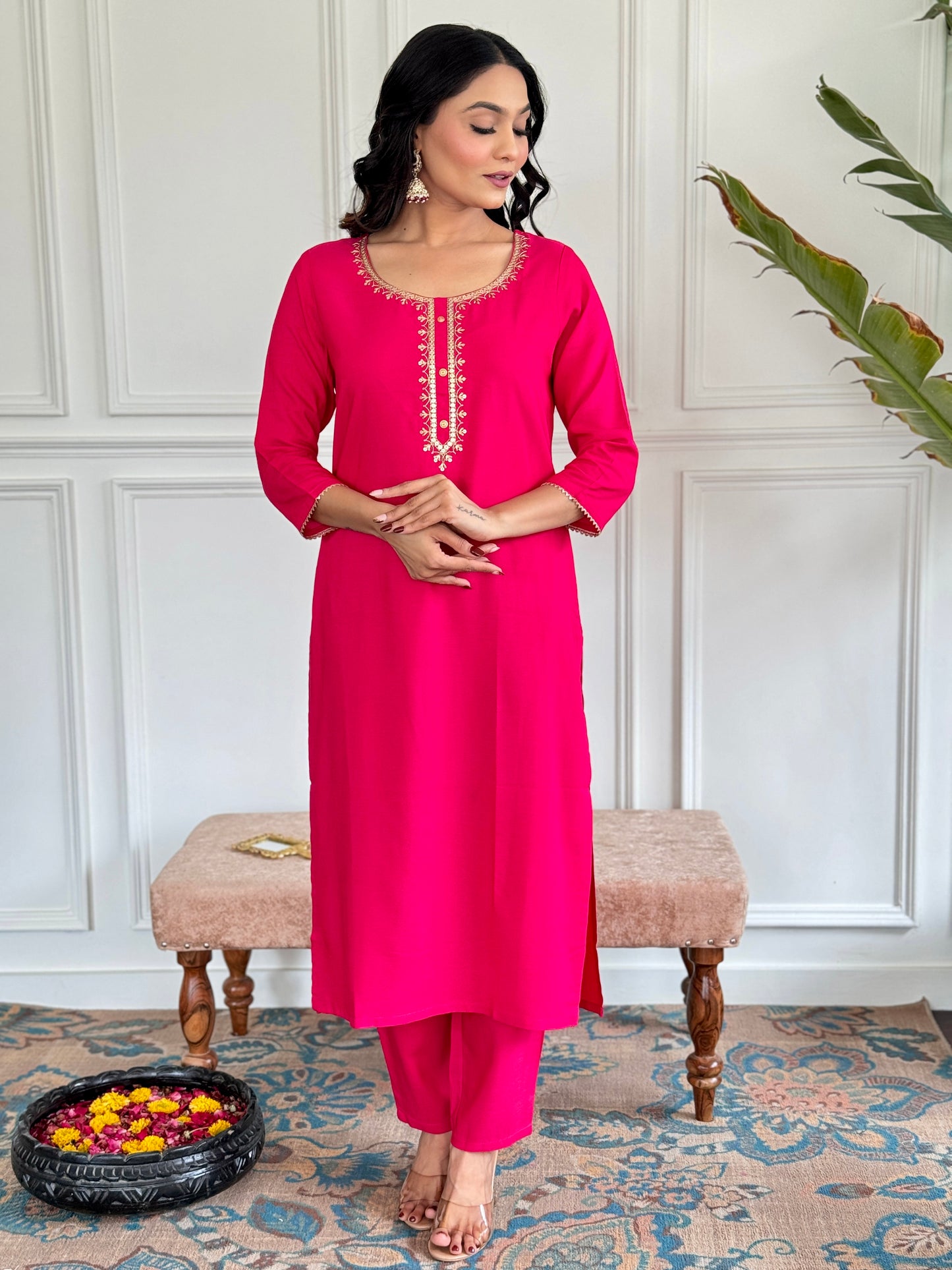 GAJRI VISCOSE EMBROIDERED KURTA PANT DUPATTA SET