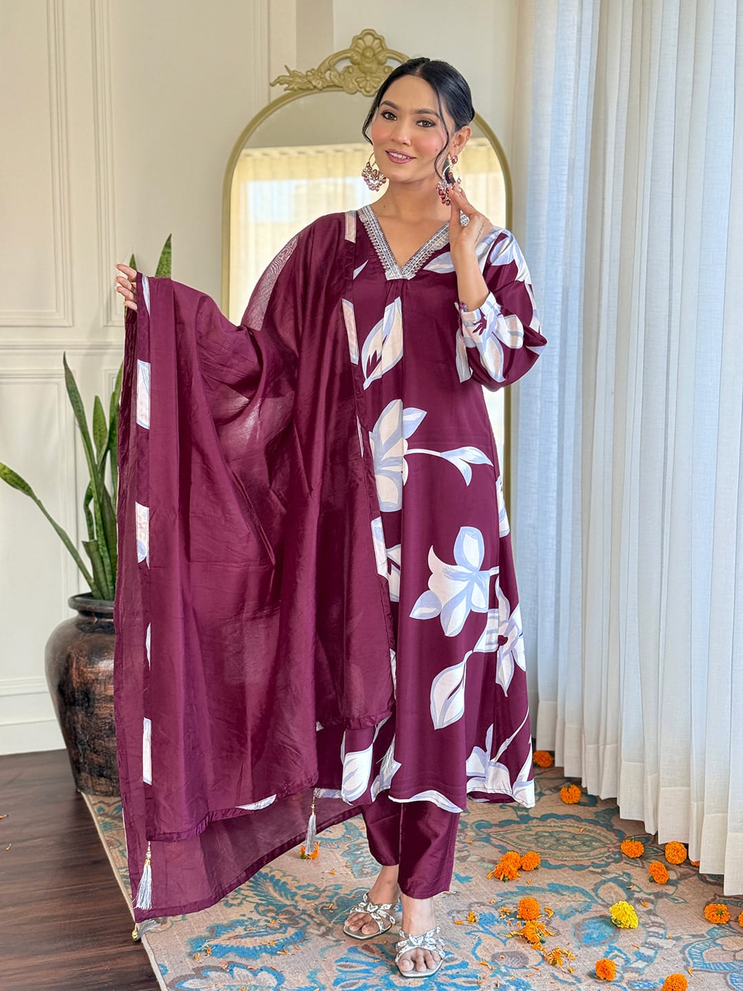 GULMOHAR LIGHT KURTA SET FOR DAILY WEAR