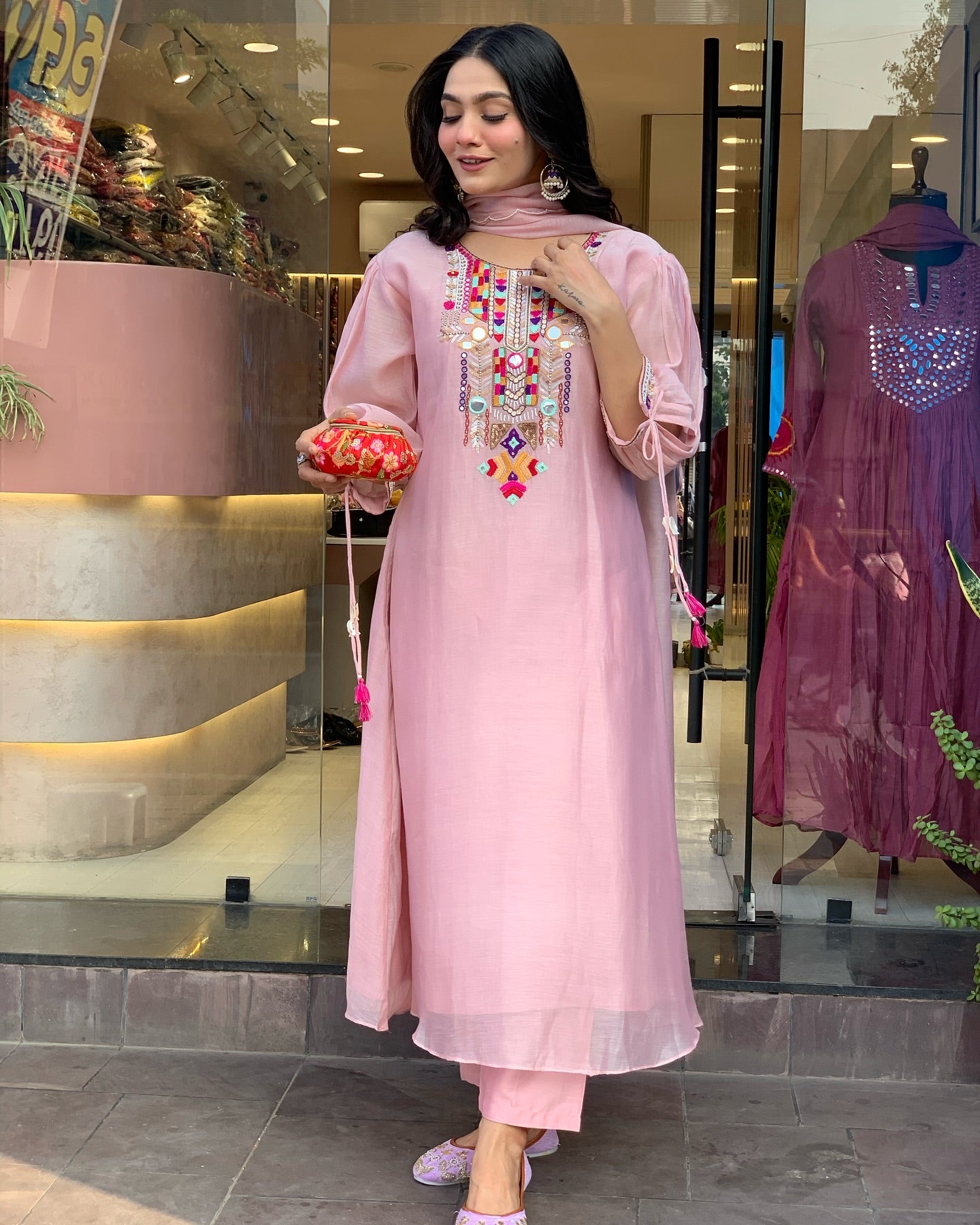 YAMINI PINK FULL-LENGTH KURTA SET WITH PANT & DUPATTA