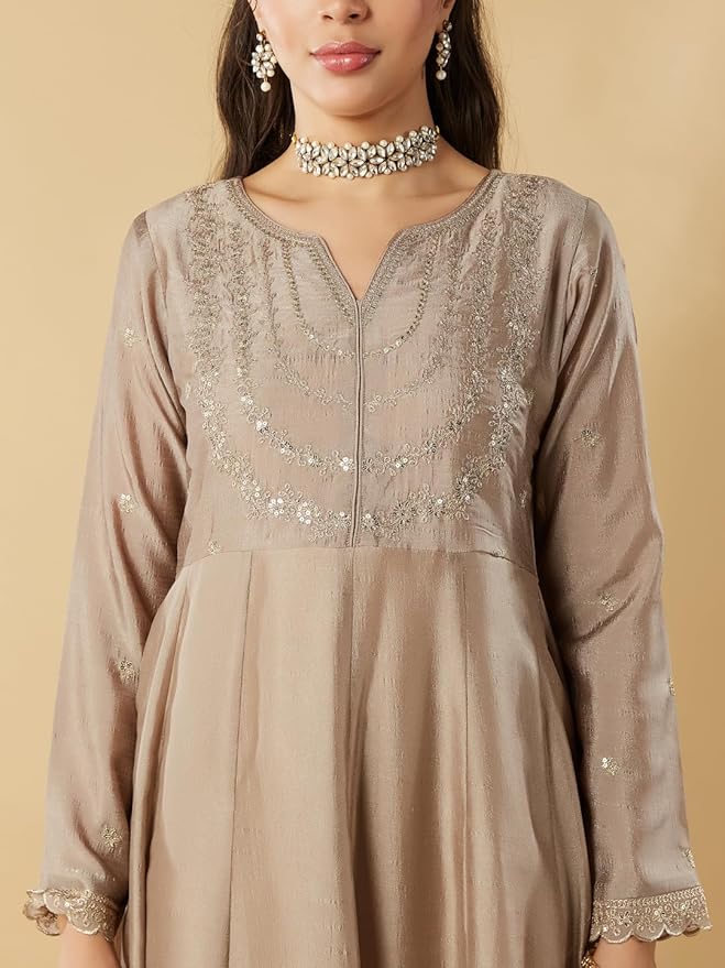MUSKAN CREAM EMBROIDERED ANARKALI KURTA SET