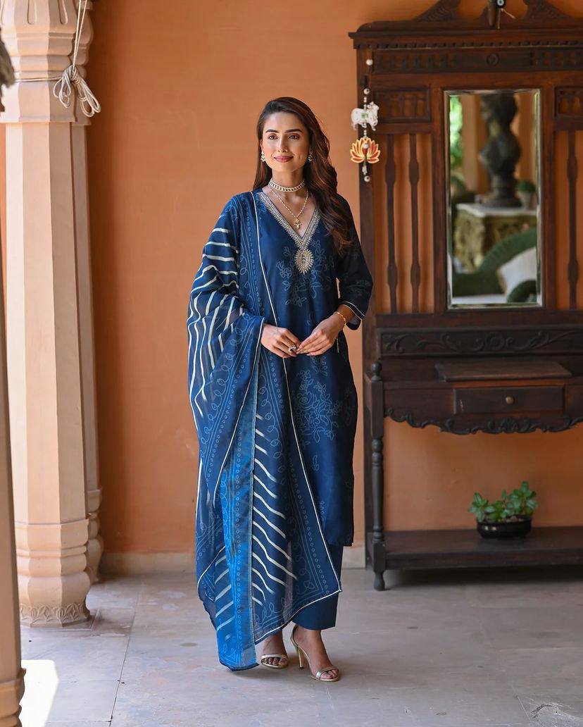 NORA INDIGO HAND-EMBROIDERED COTTON SILK SUIT SET