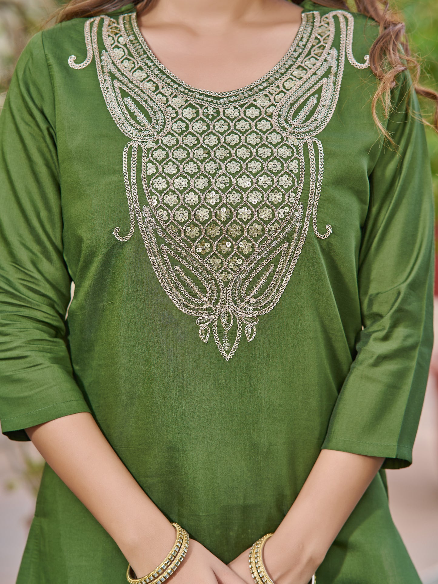 MAHENDI KURTA SET WITH RELAXED FIT FOR DAILY WEAR