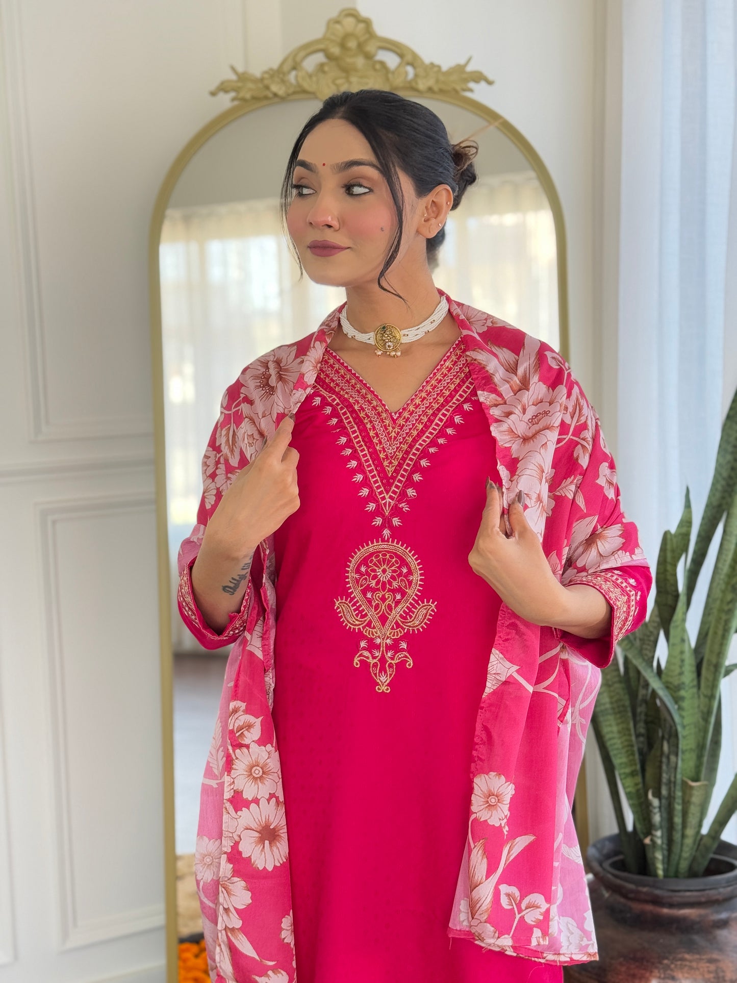 RANI STRAIGHT KURTA SET FOR EVERYDAY USE