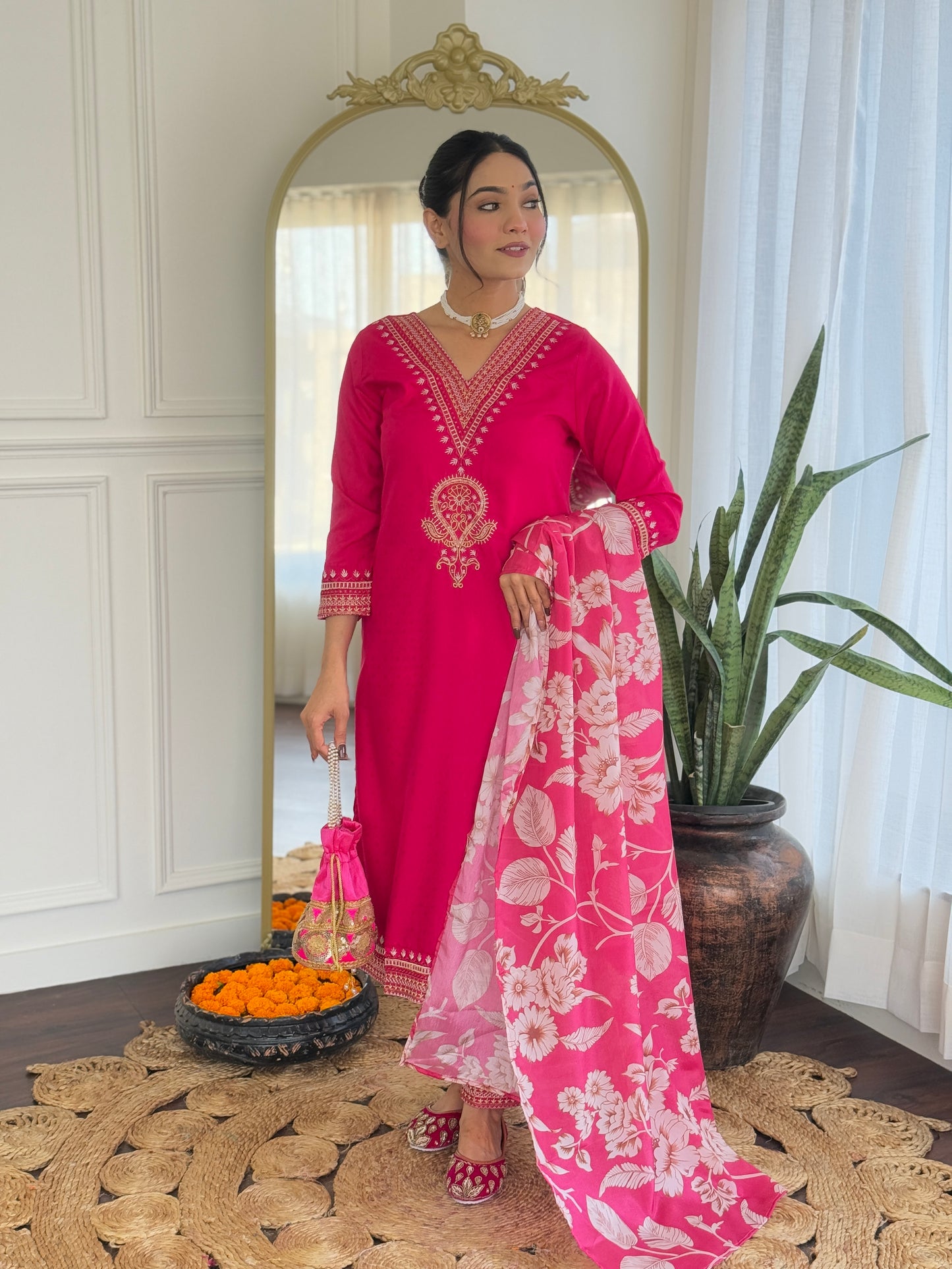 RANI STRAIGHT KURTA SET FOR EVERYDAY USE