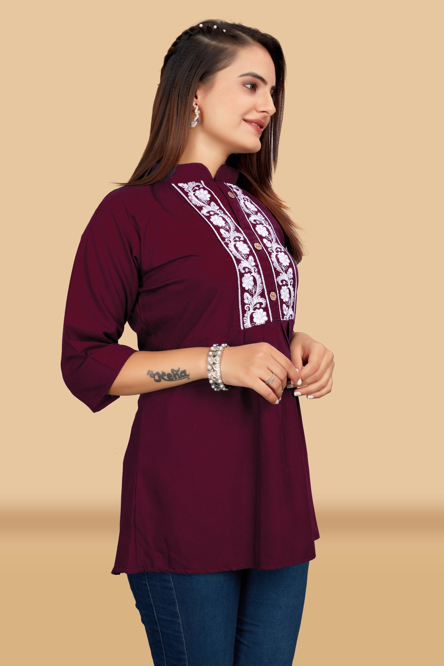 COCAN BEAN EMBROIDERY TOP