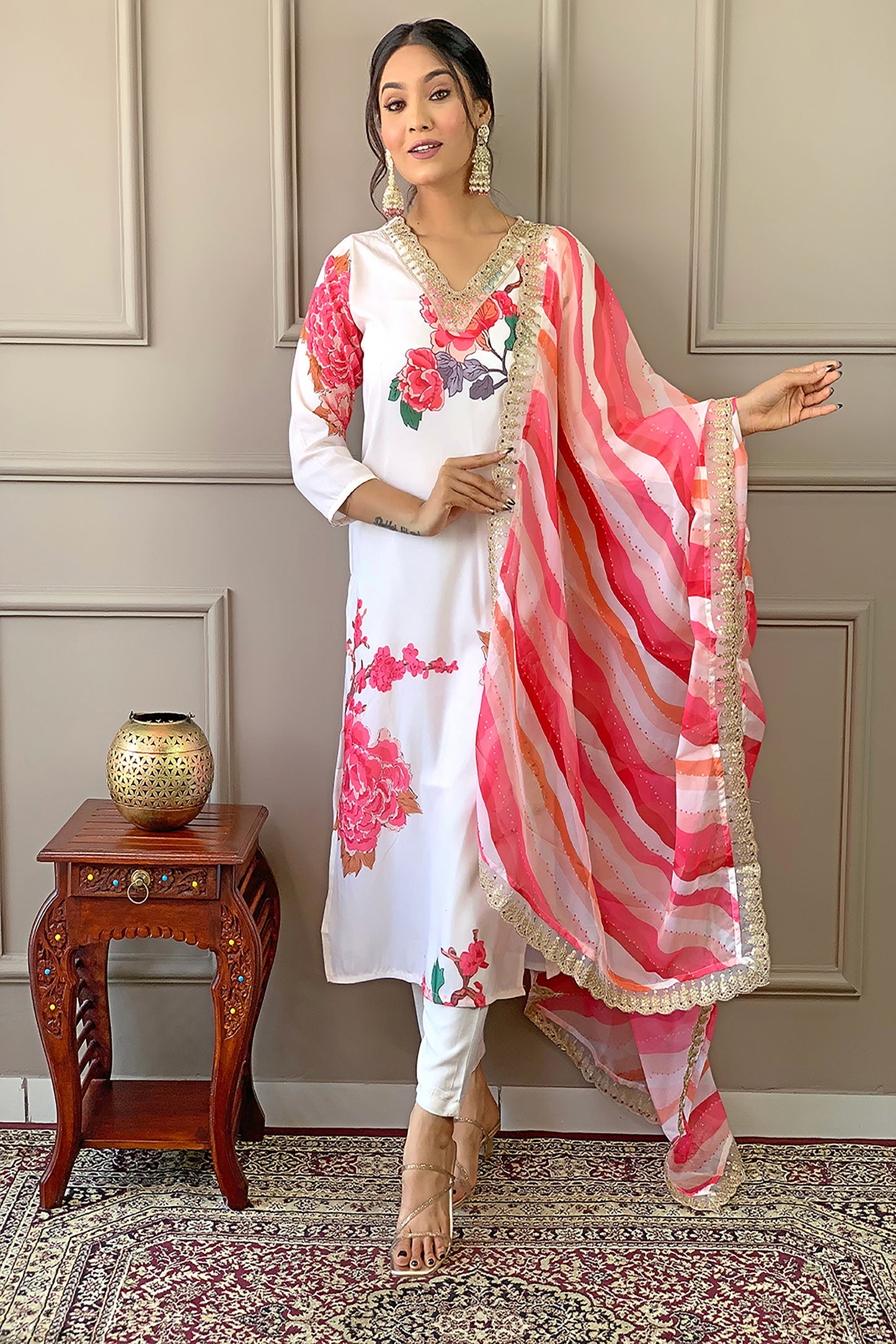 OFF WHITE WITH PINK FLOWER PRINTED KURTI WITH PANT