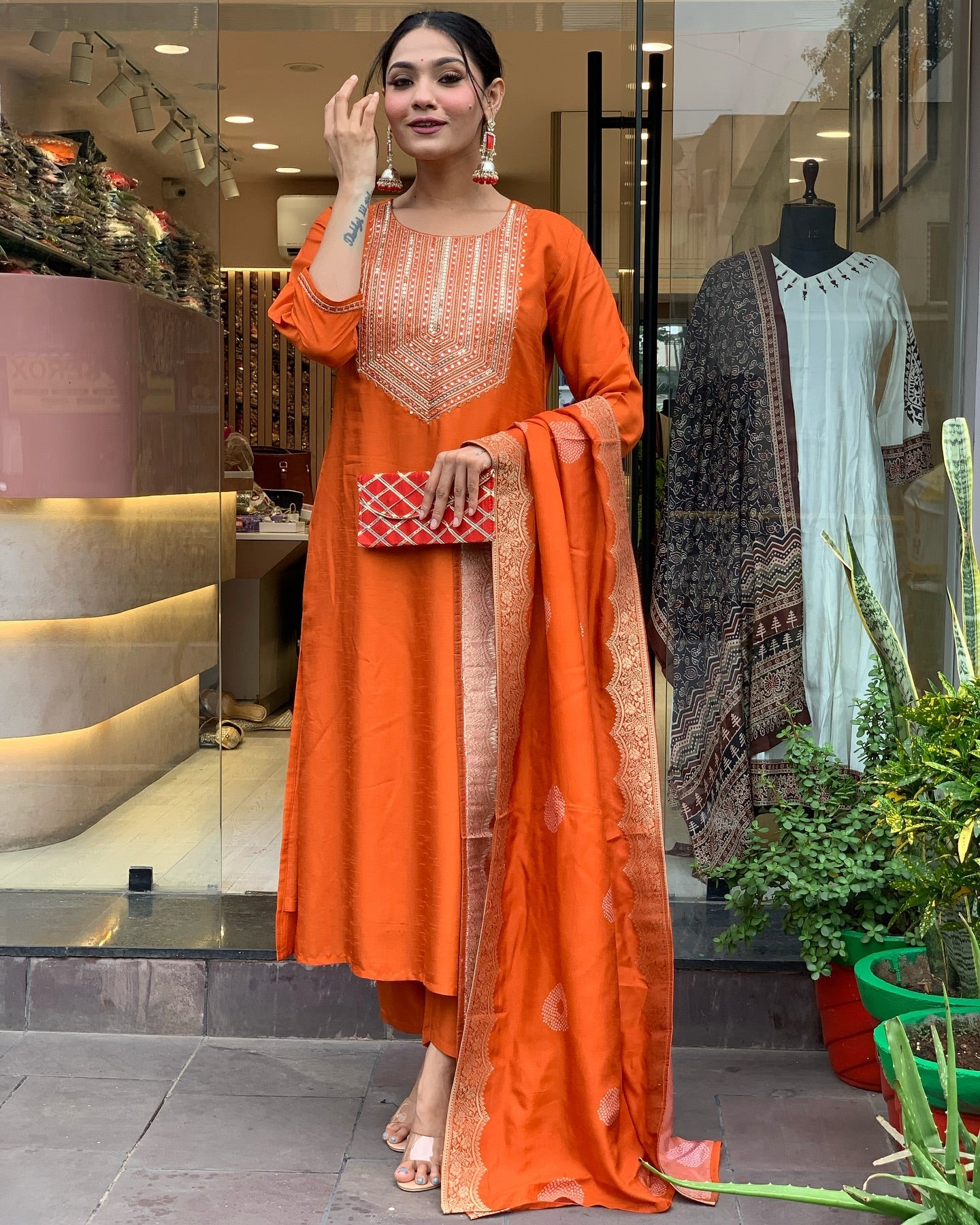 KRITVA LOVELY VIBES WITH A CONTEMPORARY TWIST KURTA SET