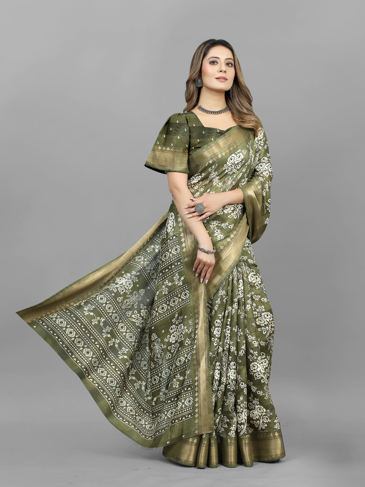 GREEN COTTON BLEND PRINT SAREE