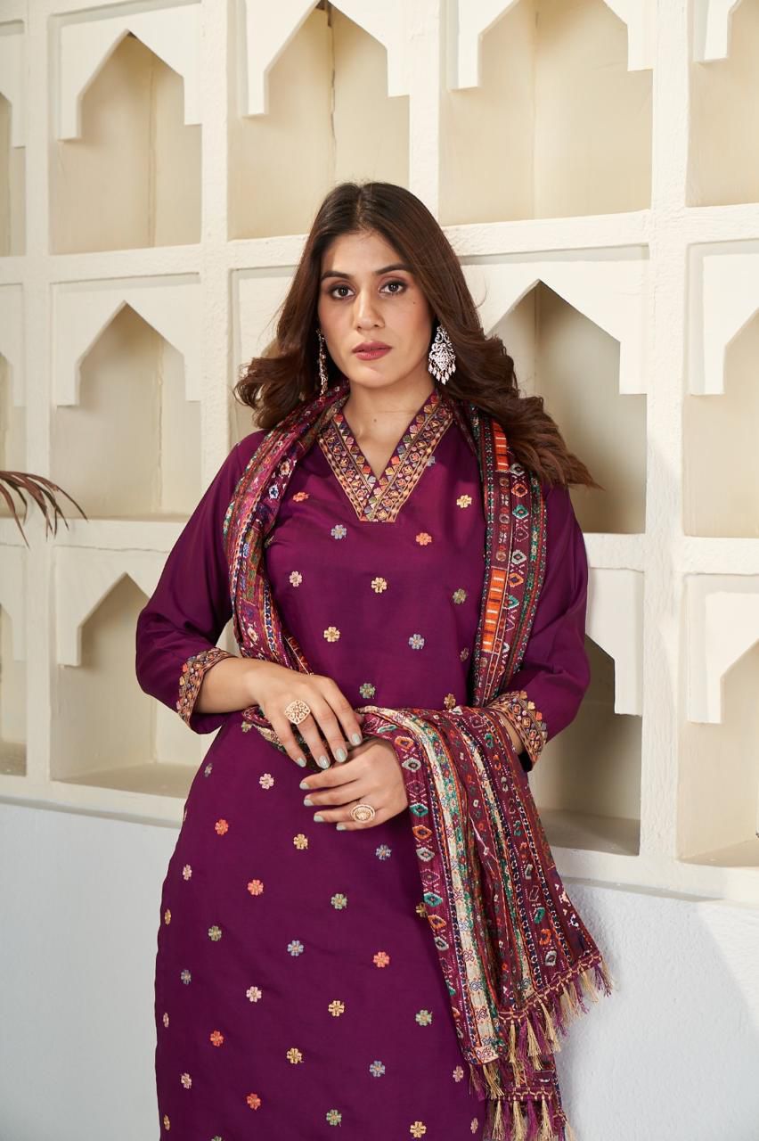 MAROON CHARM KURTA SET