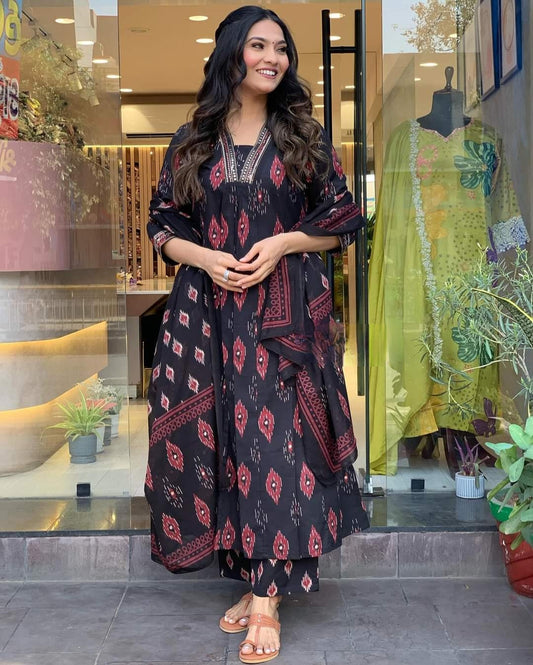 BLACK PRINTED KURTA SET