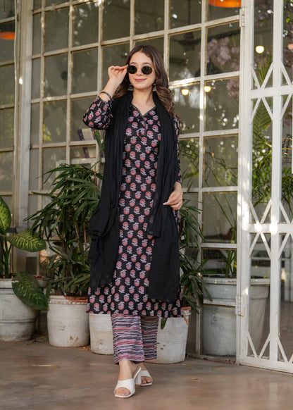 BLACK AND WINE SIGNATURE KURTA SET