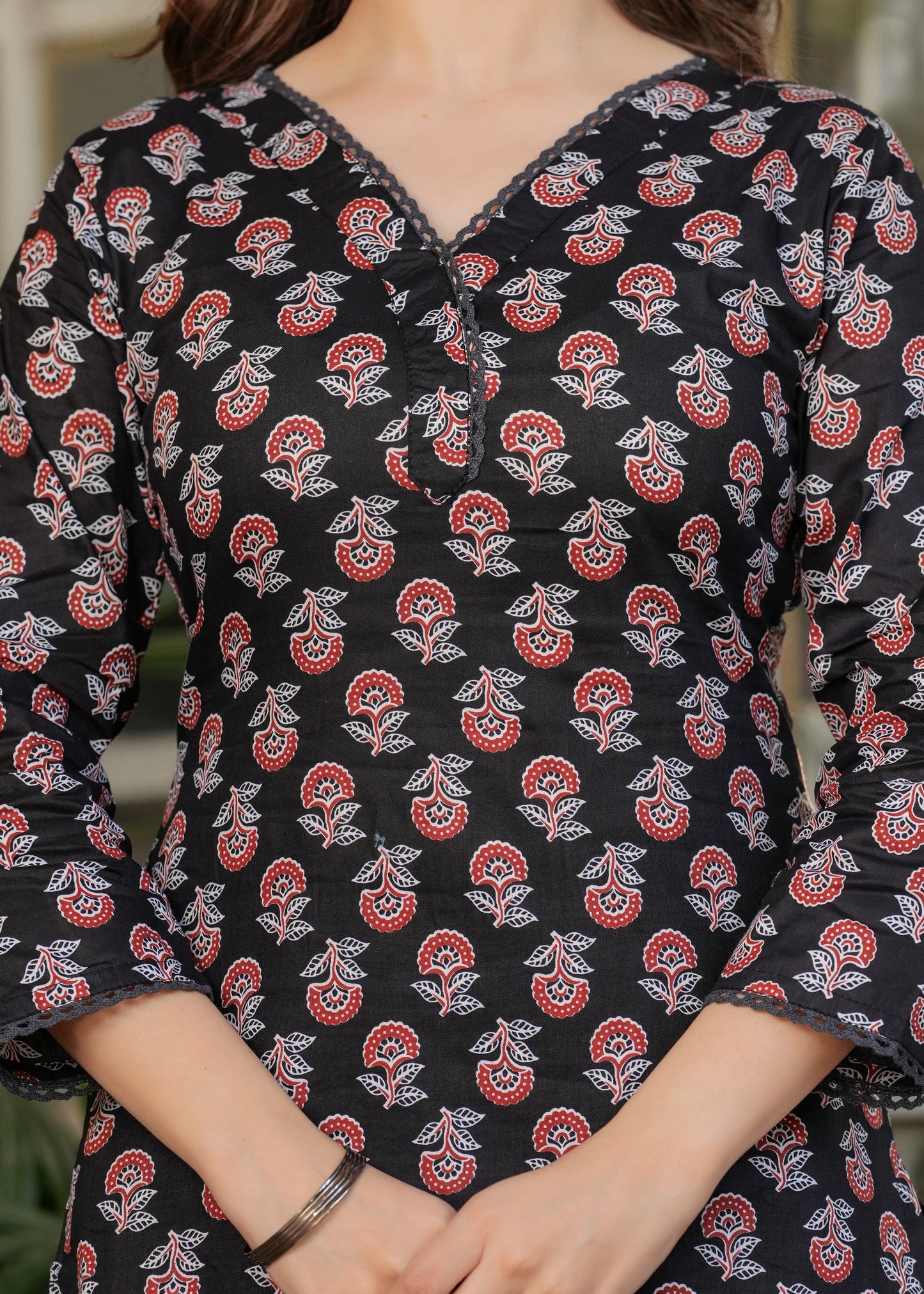 BLACK AND WINE SIGNATURE KURTA SET