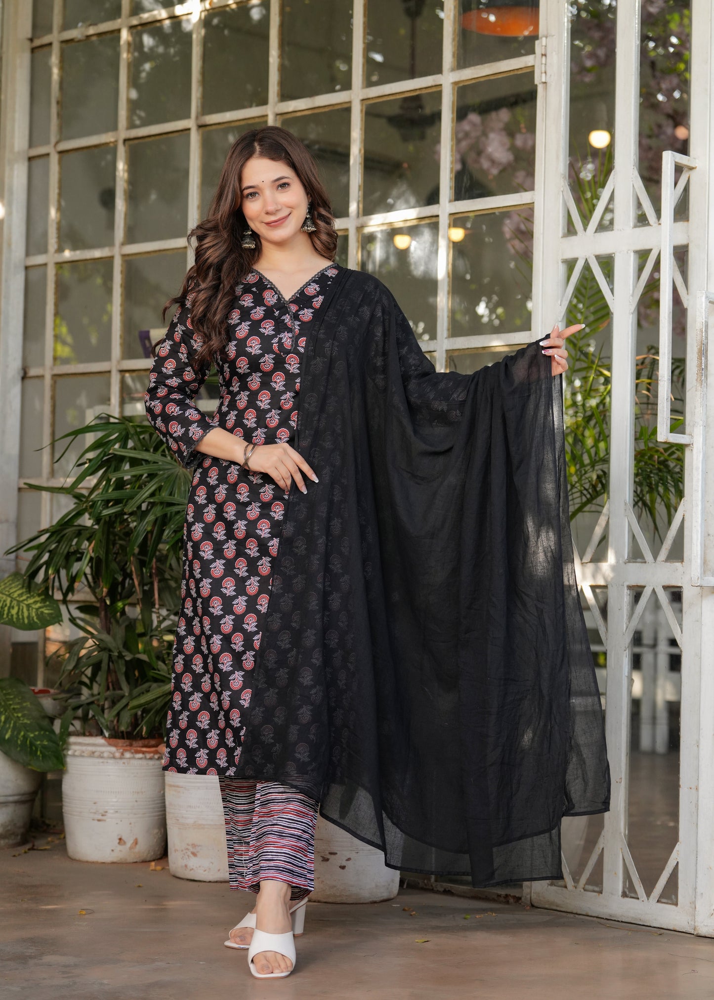 BLACK AND WINE SIGNATURE KURTA SET