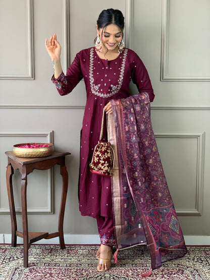 MAROON MAJESTIC KURTA SET