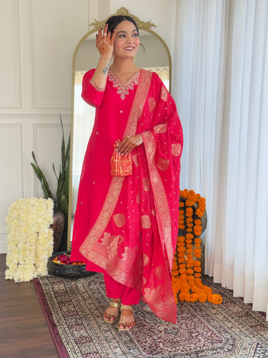 RANI VISCOSE EMBROIDERED KURTA DUPATTA PANT SET