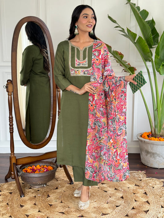 MEHNDI GREEN REGULAR KURTA PANT SET
